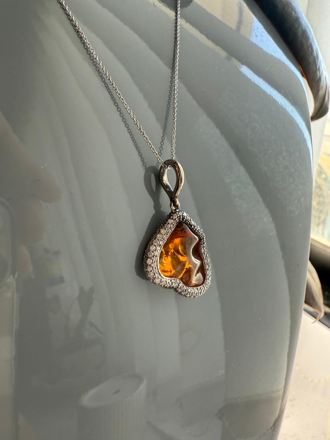 Women's White Gold Pendant with Uncut Natural Orange Garnet and White DIamonds For Sale