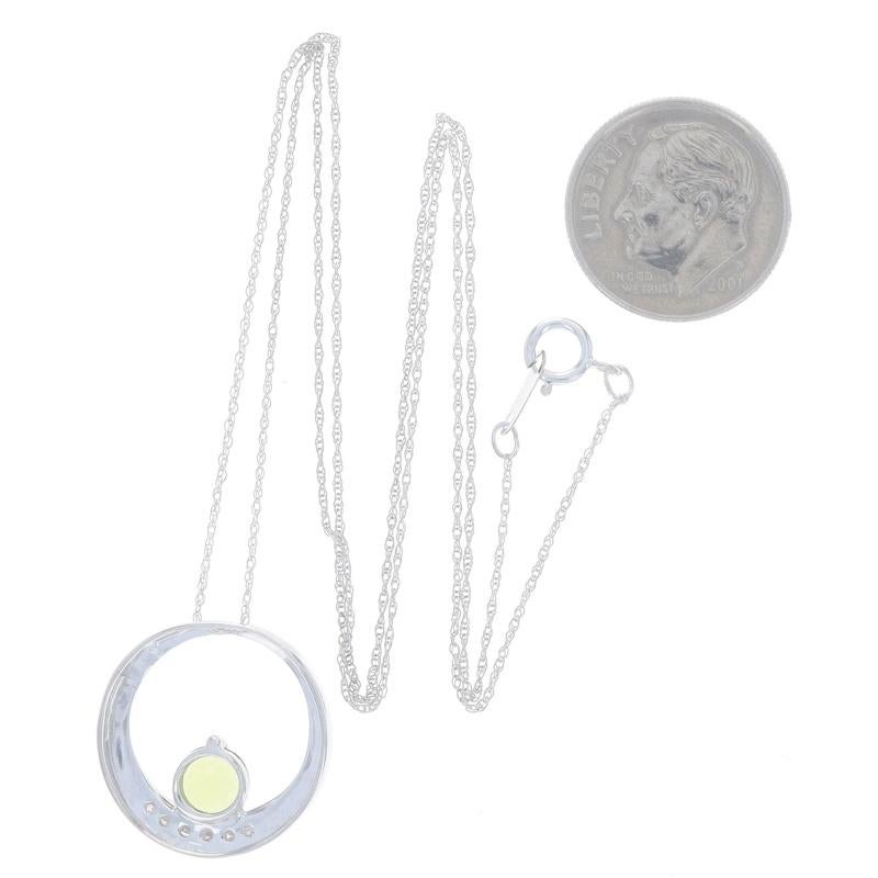 White Gold Peridot & Diamond Circle Pendant Necklace 18 1/2