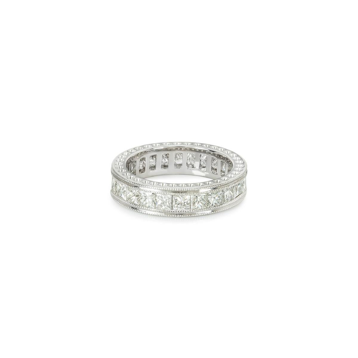 White Gold Princess Cut Diamond Full Eternity Ring 2.00 Carat TDW In Excellent Condition For Sale In London, GB