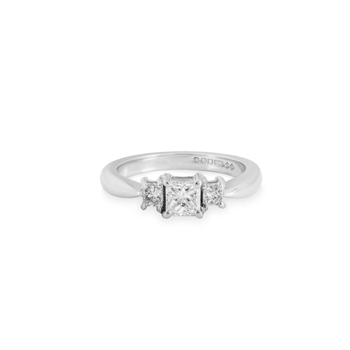 White Gold Princess Cut Diamond Three Stone Ring 0.45ct I/VS2 In New Condition For Sale In London, GB