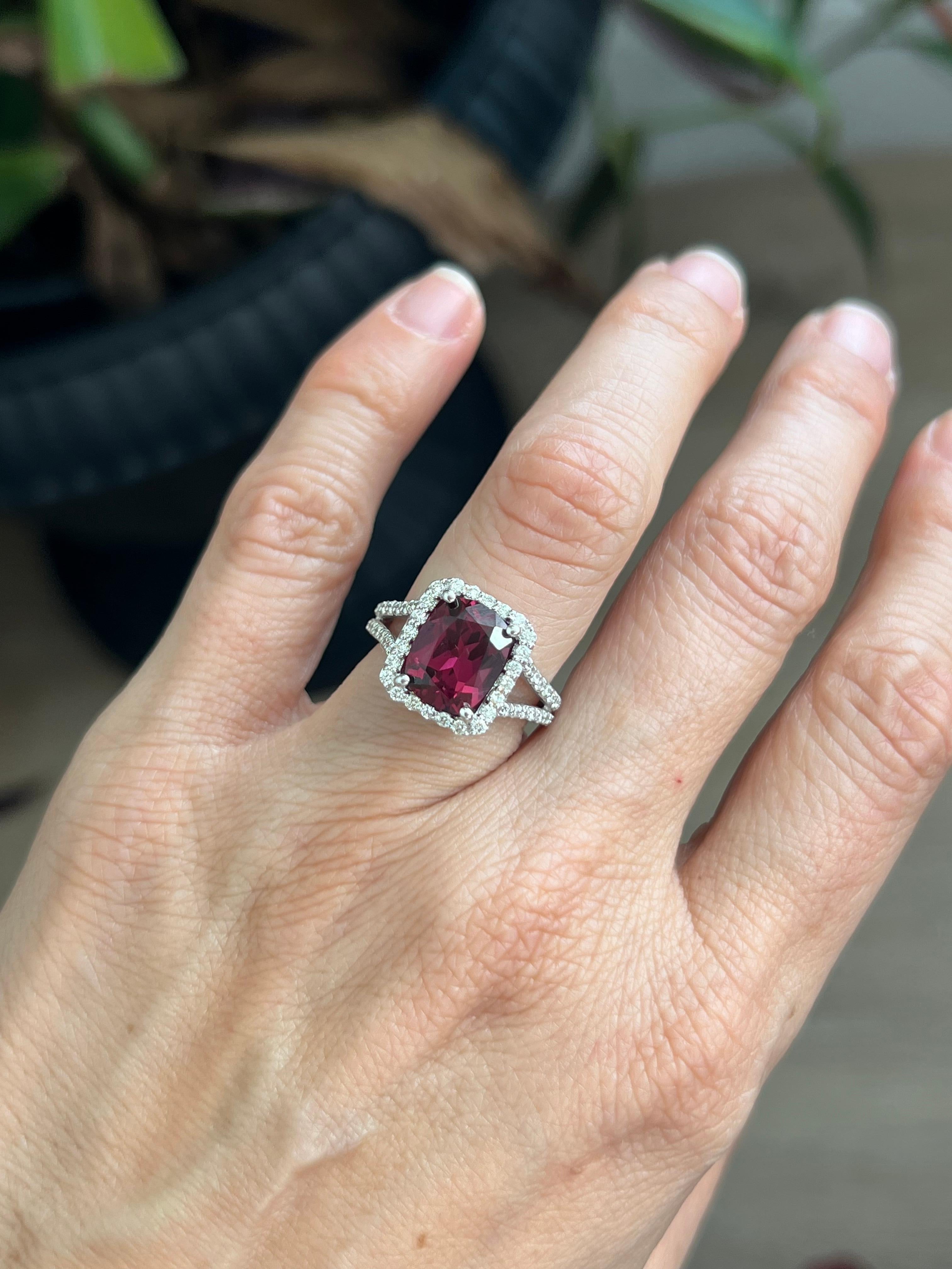 White Gold Rhodolite Garnet Ring For Sale 1