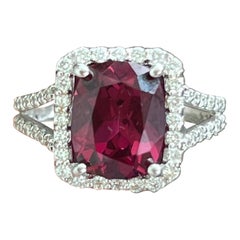 Rhodolith-Granat-Ring aus Weißgold