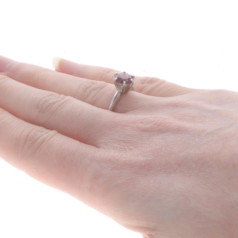 White Gold Rhodolite Garnet Solitaire Engagement Ring 14k Rnd 1.44ct Knife-Edge In Excellent Condition For Sale In Greensboro, NC