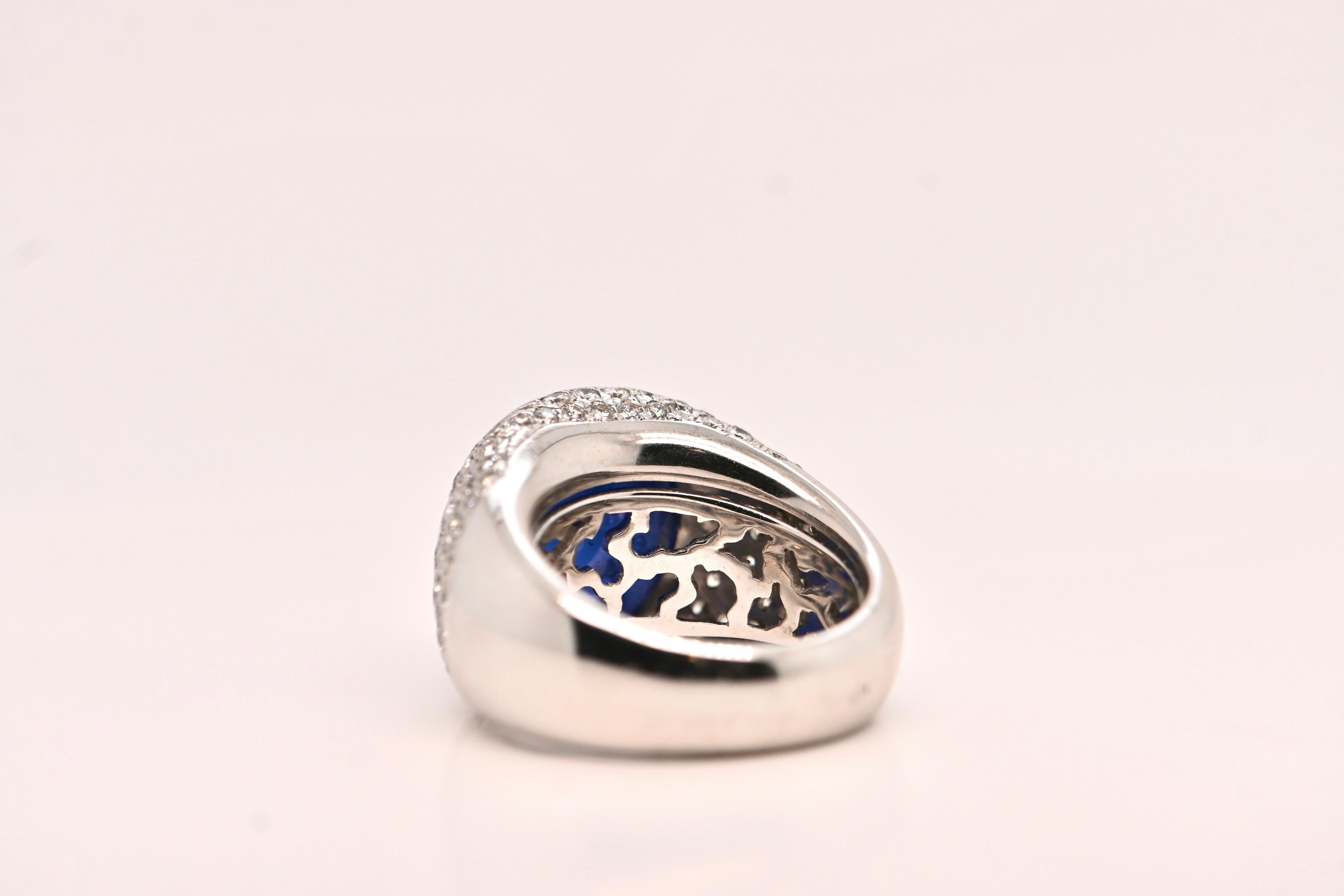 Ring aus Weißgold mit 17,14 Karat Saphir und 2,06 Karat Diamanten im Angebot 1