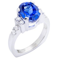 White Gold Ring with 3.97 Carat Tanzanite and Diamonds