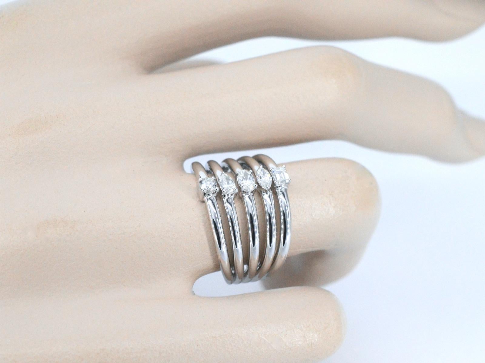 Contemporary White Gold Ring with 5 Special Diamonds For Sale