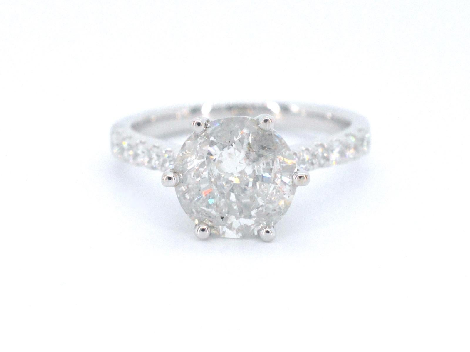Brilliant Cut White gold ring with a brilliant cut diamond of 3.00 carat For Sale