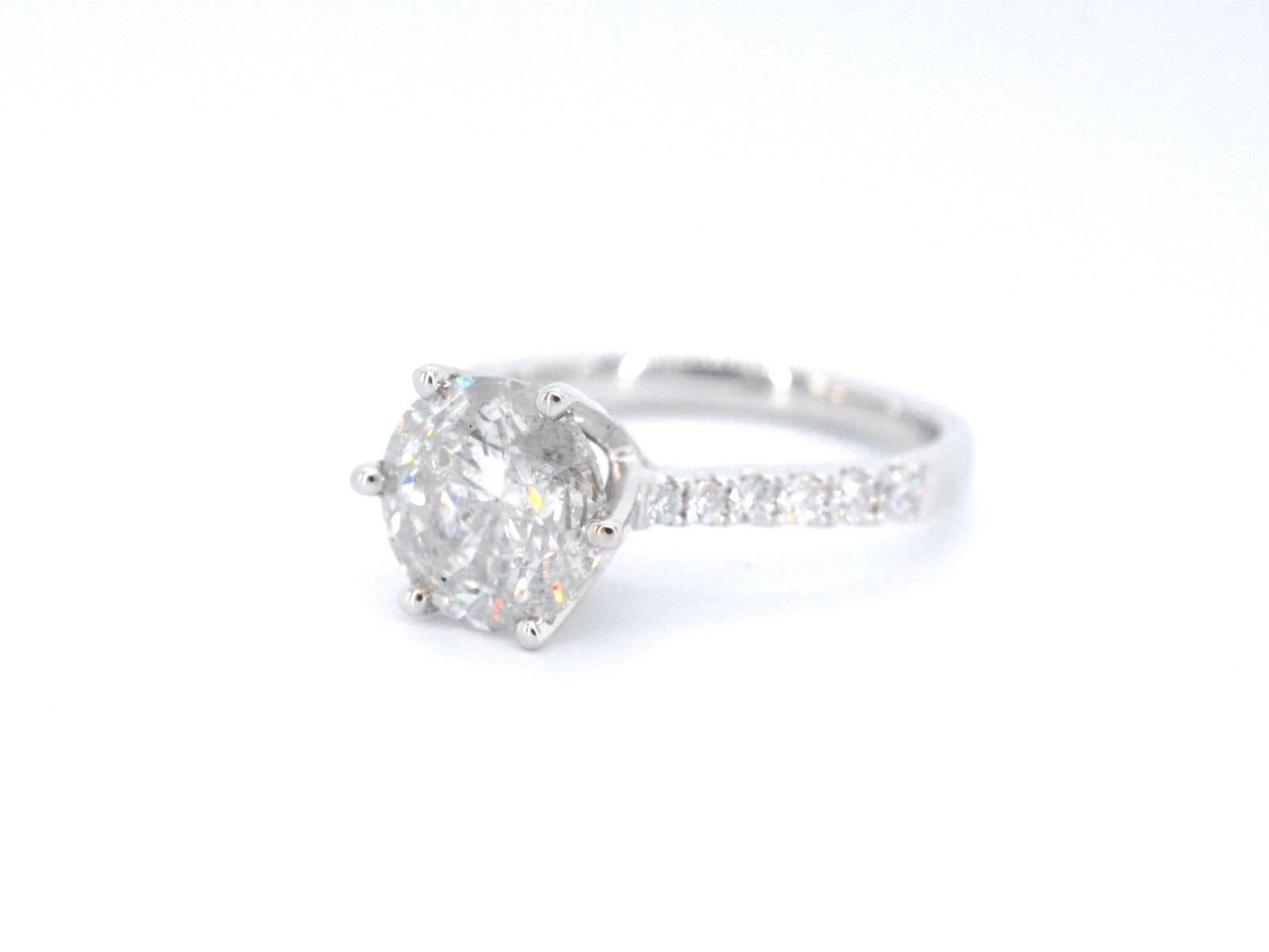 Women's White gold ring with a brilliant cut diamond of 3.00 carat For Sale
