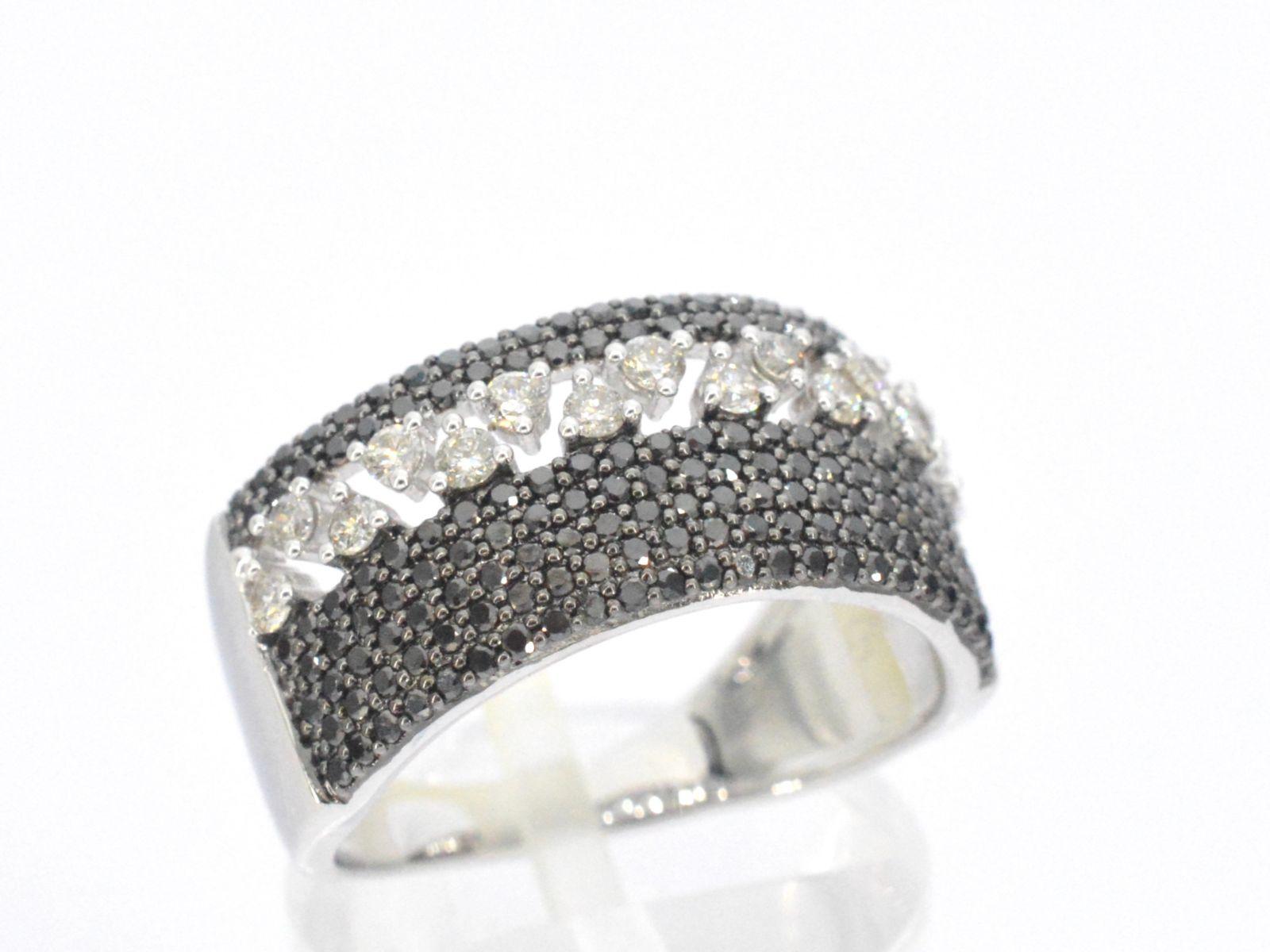 White Gold Ring with Black Diamonds For Sale 3