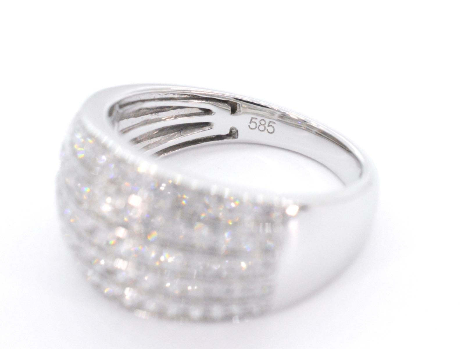 Women's White Gold Ring with Diamonds 1.00 Carat For Sale