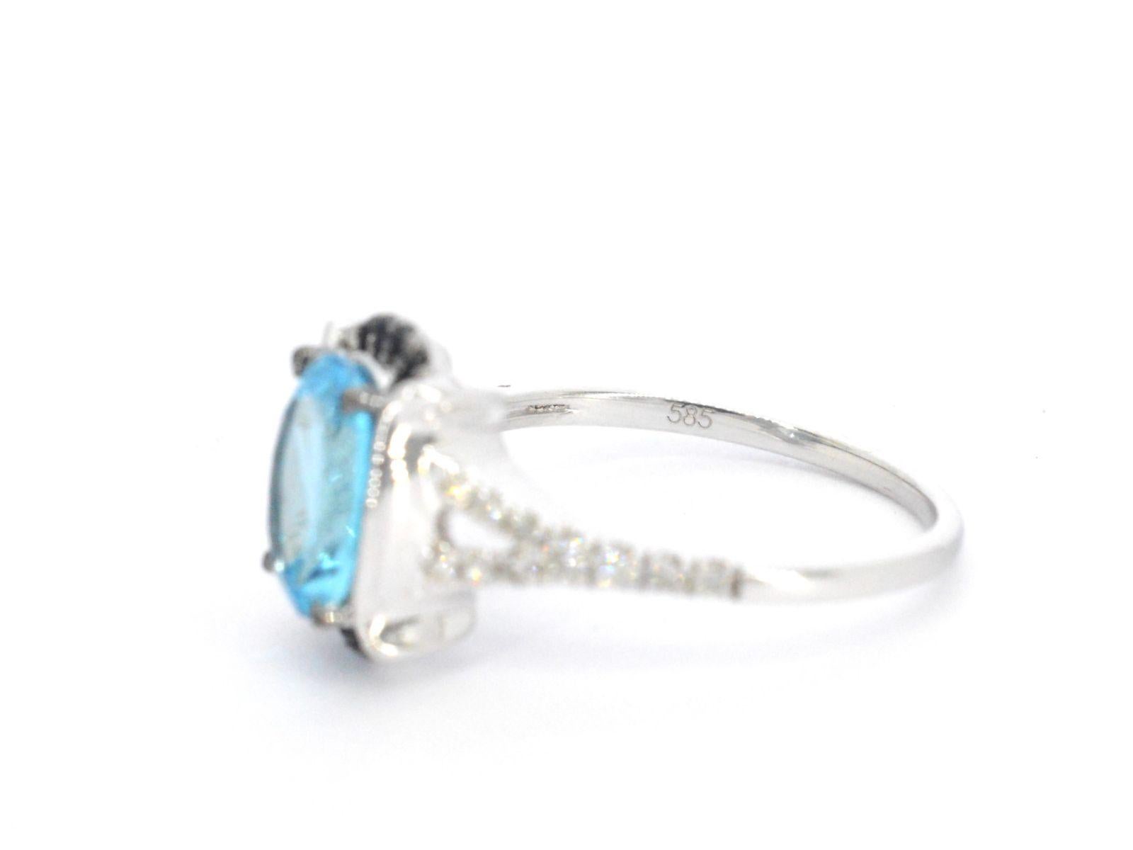 Women's White Gold Ring with Diamonds and Beautiful Topaz with Sapphire For Sale