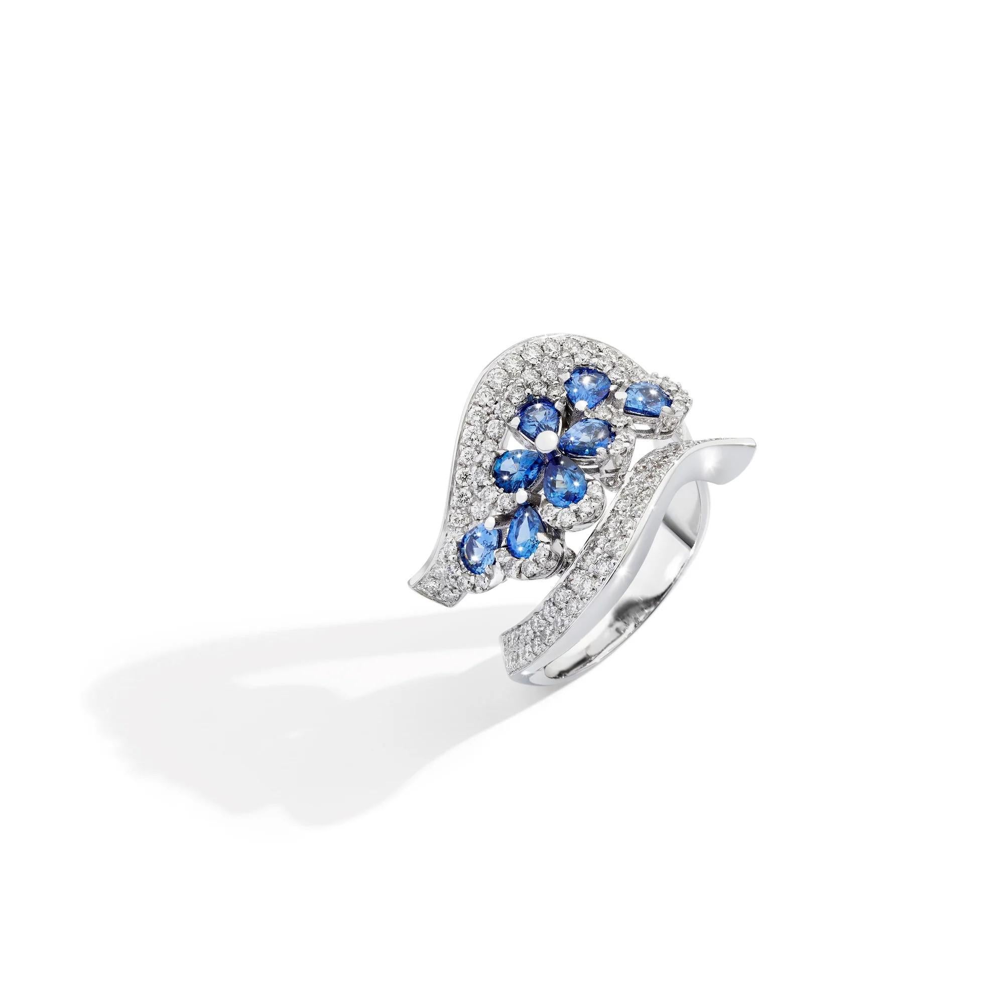 in vendita:  Anello in oro bianco con diamanti e zaffiri blu 3