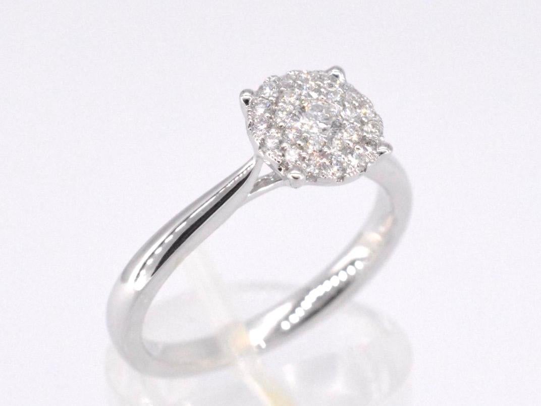 Ring aus Weißgold mit Diamanten im Zustand „Hervorragend“ in AMSTELVEEN, NH
