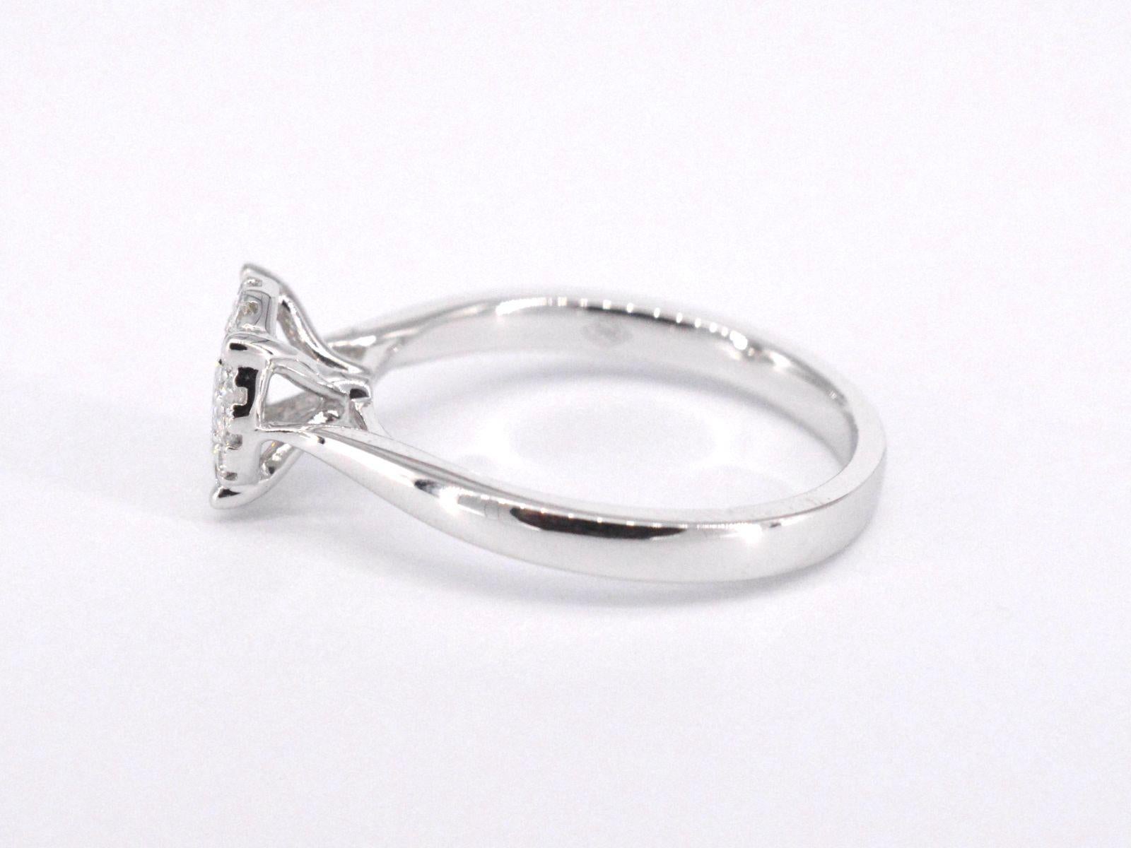 Ring aus Weißgold mit Diamanten 3