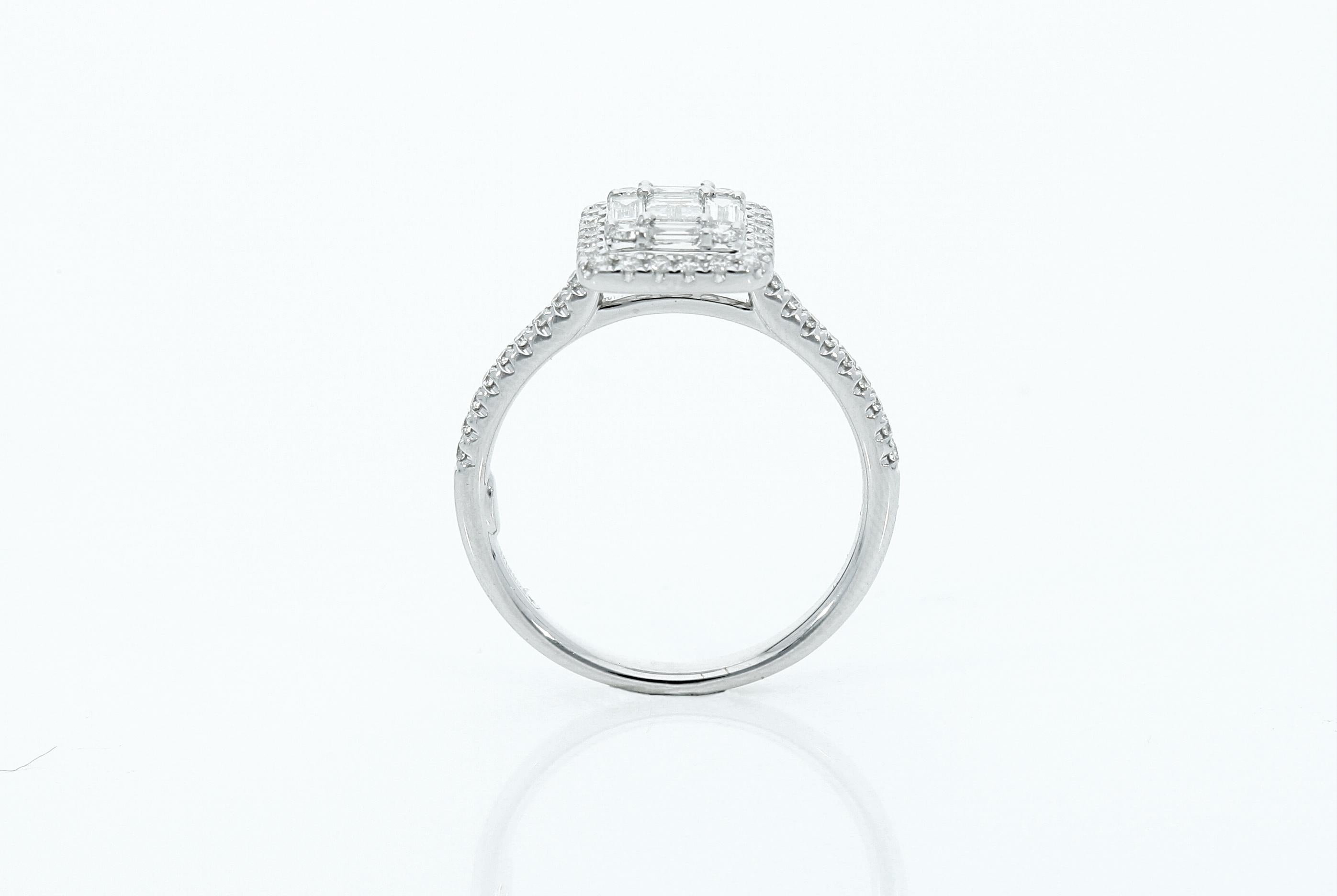 Diamonds ct 0.72, Contemporary Engagement Ring Made in Italy For Sale 4