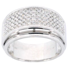 Bague en or blanc avec diamants