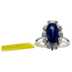 White Gold Ring with Natural Diamonds and Lab Grown Sapphire IGI Certified