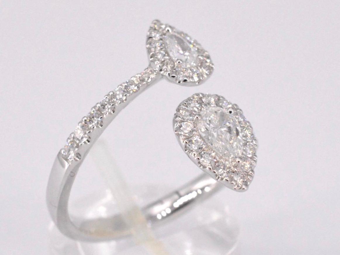 Bague en or blanc avec diamants brillants en forme de poire de 1,25 carat Neuf - En vente à AMSTELVEEN, NH