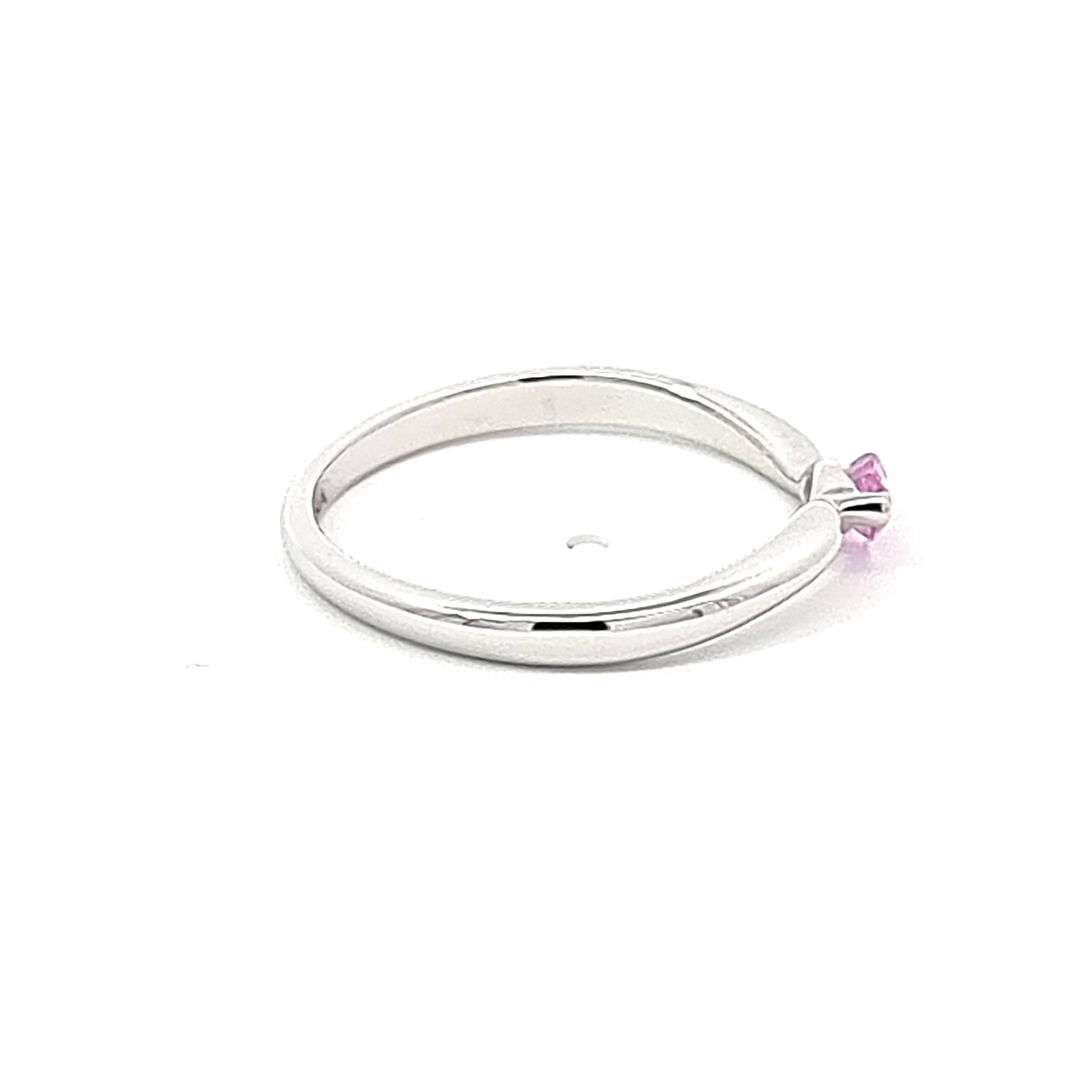 White Gold Ring with Pink Marquise Sapphire In New Condition For Sale In ประเวศ, TH