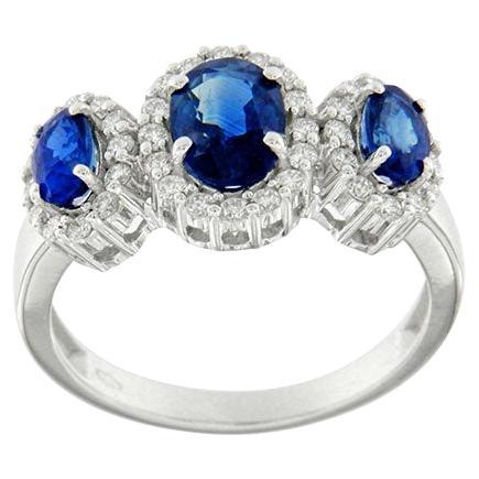 White gold ring with sapphires and diamonds For Sale