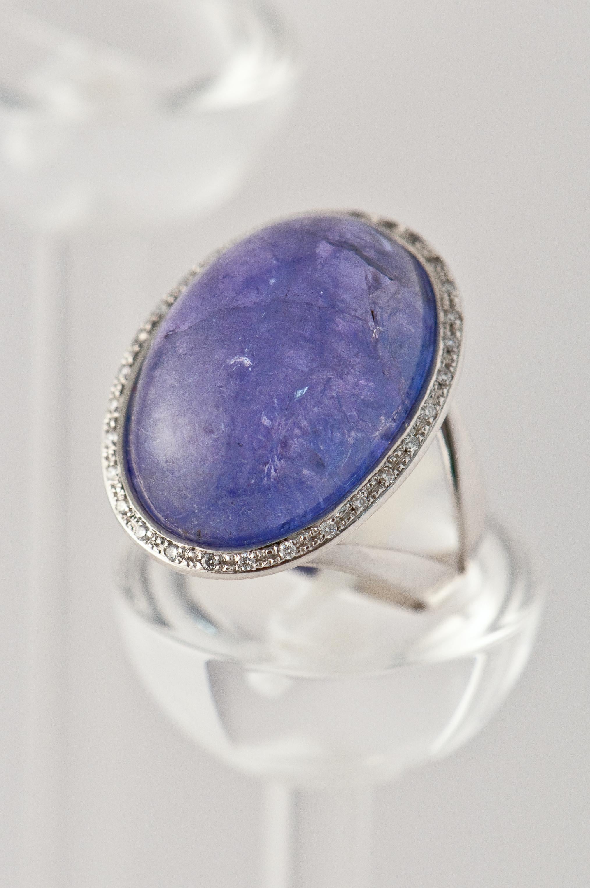 Contemporary White Gold Ring with Tanzanite, Ornamented with Diamonds