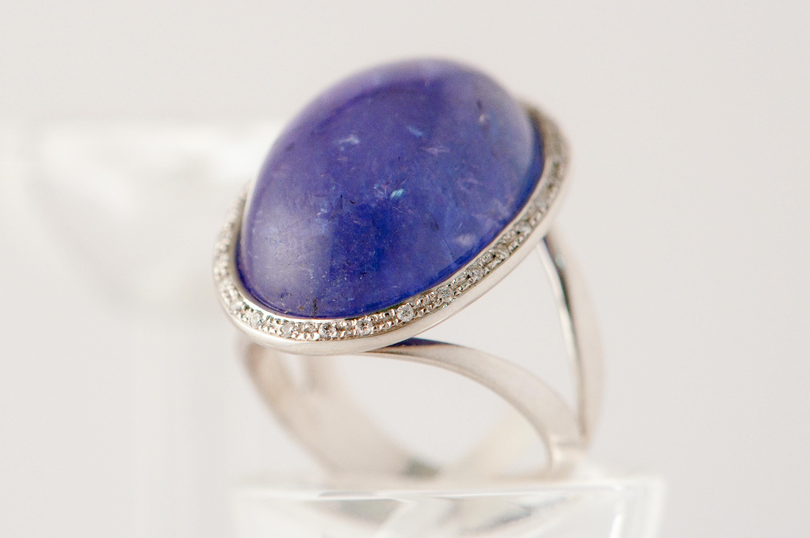 Women's White Gold Ring with Tanzanite, Ornamented with Diamonds