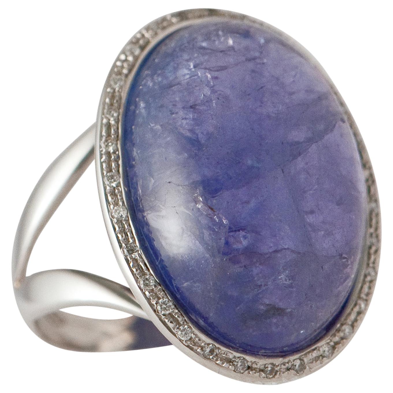 White Gold Ring with Tanzanite, Ornamented with Diamonds