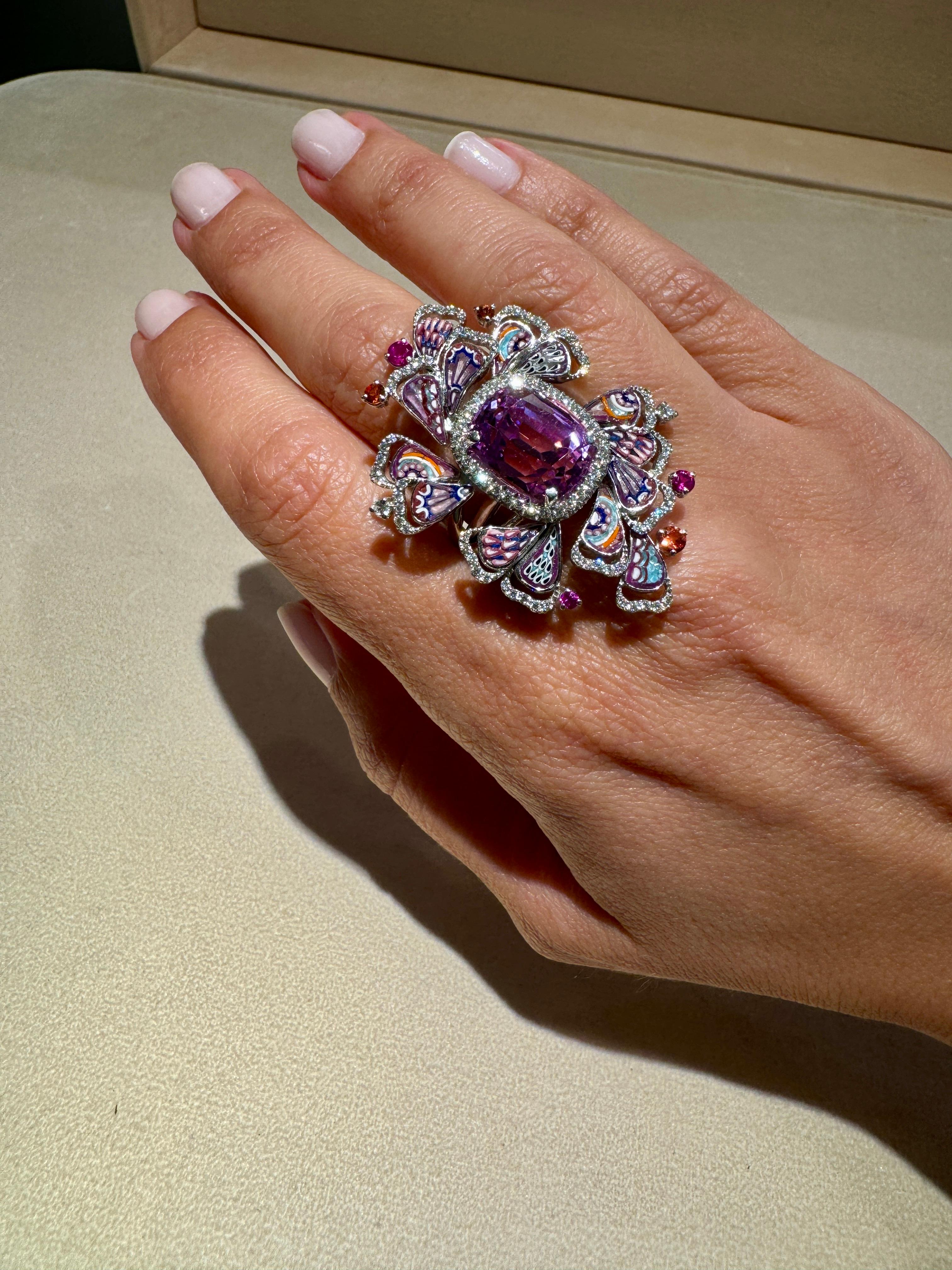 Contemporary White Gold Ring with White Diamonds, Kunzite and Micromosaic For Sale