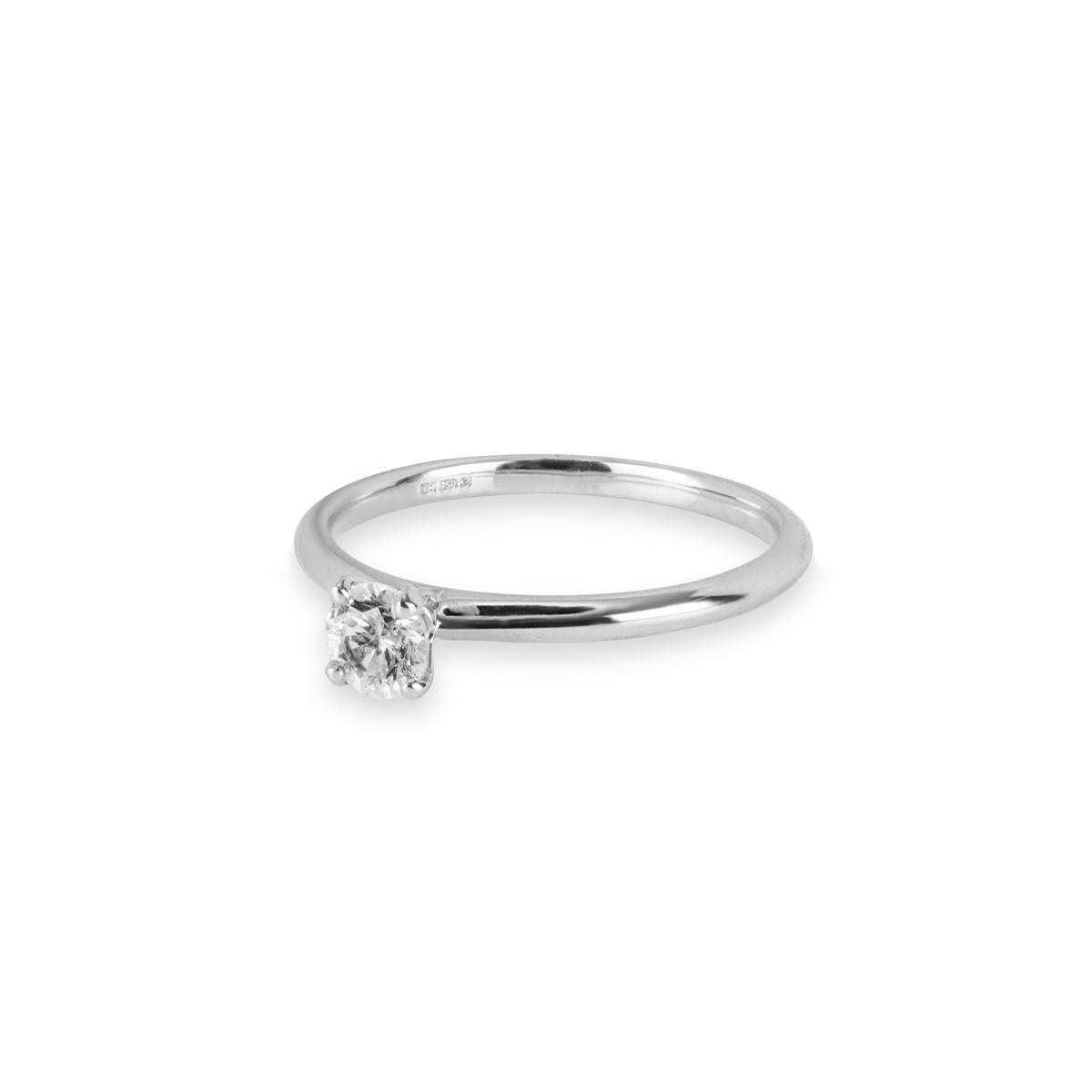 Women's White Gold Round Brilliant Cut Diamond Ring 0.36ct H/SI1 For Sale
