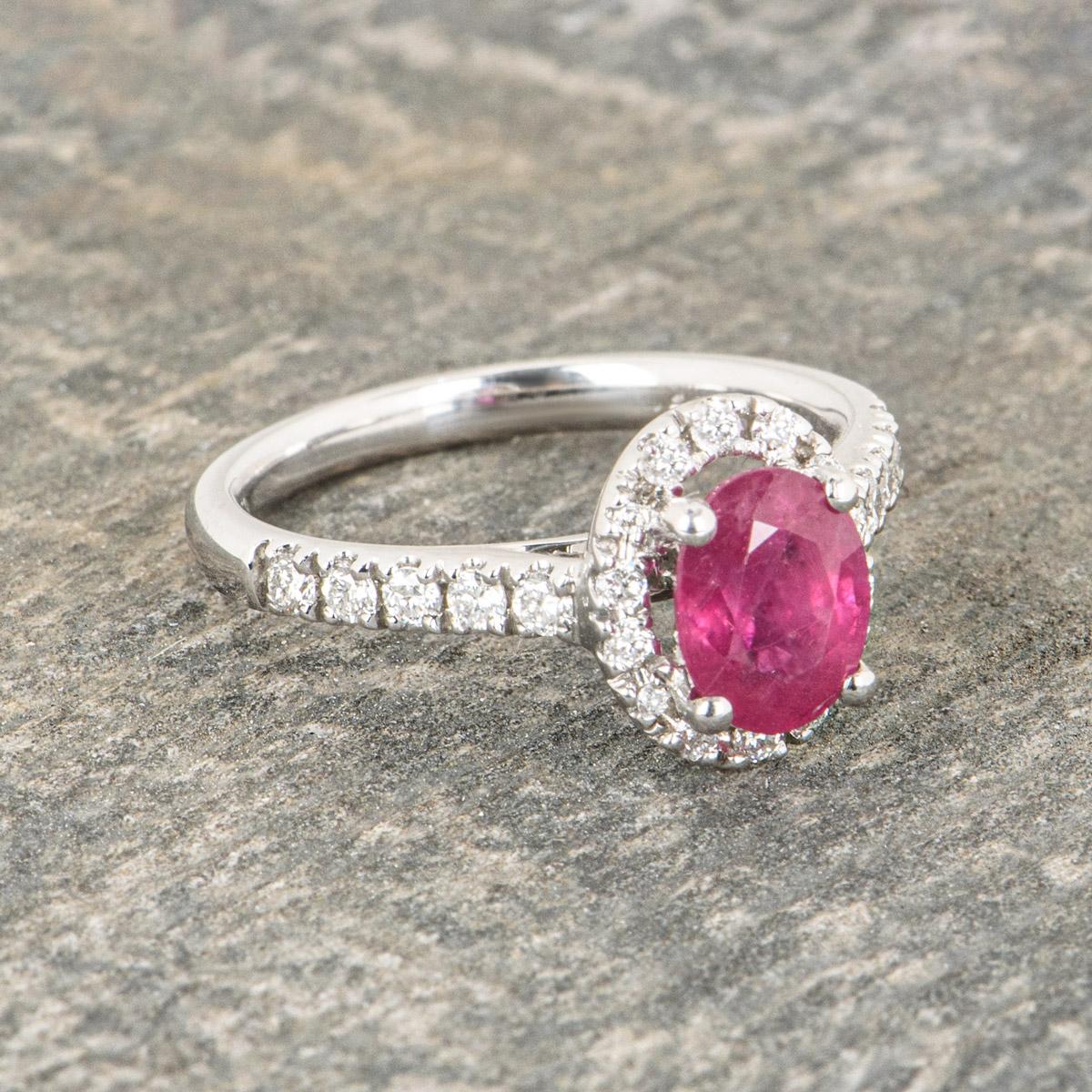 White Gold Ruby and Diamond Ring 1.53 Carat For Sale 1