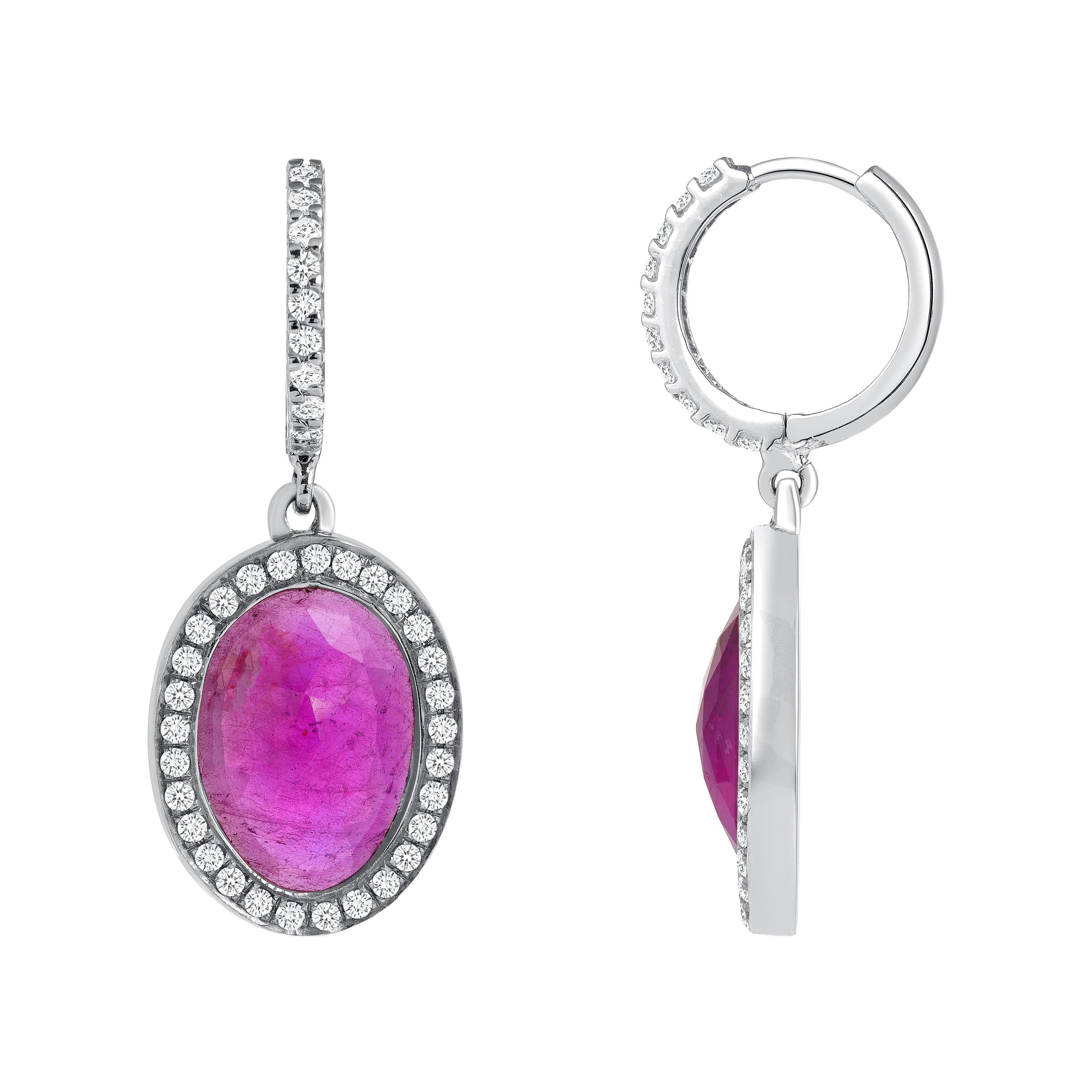 White Gold Ruby Earrings Set In New Condition For Sale In Beverly Hills, CA