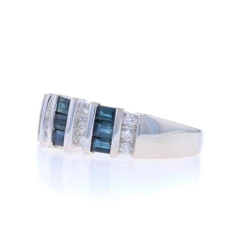 Bracelet en or blanc saphir et diamant - 14k Baguette .69ctw Stripes Ring Excellent état - En vente à Greensboro, NC