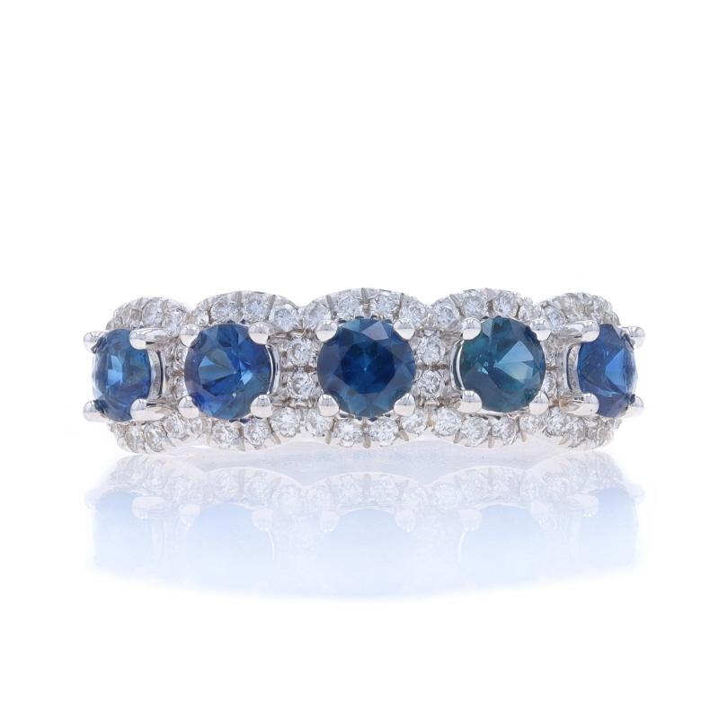 Dimensione: 6

Nota: contattaci per un preventivo di ridimensionamento.

Contenuto del metallo: Oro bianco 14k

Informazioni su A. Stone

Zaffiri naturali
Trattamento: Riscaldamento
Carati: 1,25ctw
Taglio: Rotondo
Colore: blu

Diamanti