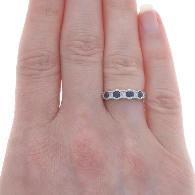 Round Cut White Gold Sapphire & Diamond Band - 14k Round .70ctw Ring Sz 4 1/2 For Sale