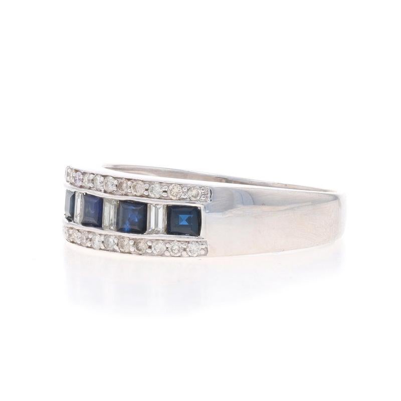 Weißgold Saphir-Diamant-Ring - 14k Quadratischer .84ctw Fünf-Stein-Ring Gr. 8 1/2 im Zustand „Hervorragend“ im Angebot in Greensboro, NC