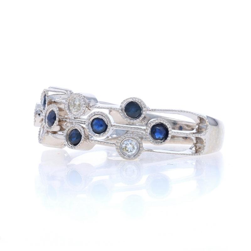 Bracelet en or blanc avec saphir et diamant - Bague 14k ronde à grains de 0,55ctw Excellent état - En vente à Greensboro, NC