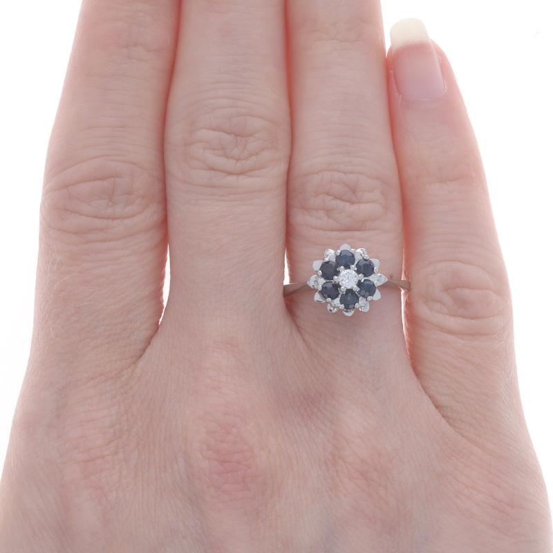 Round Cut White Gold Sapphire & Diamond Cluster Halo Ring -18k Round .75ctw Flower Blossom For Sale