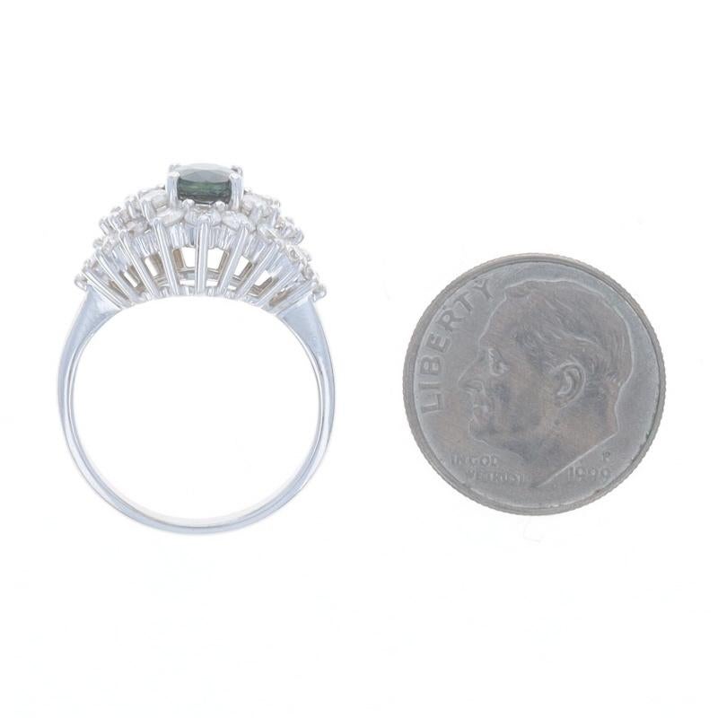 Donna Anello a grappolo con zaffiro e diamante in oro bianco 14k Oval 2.06ctw in vendita