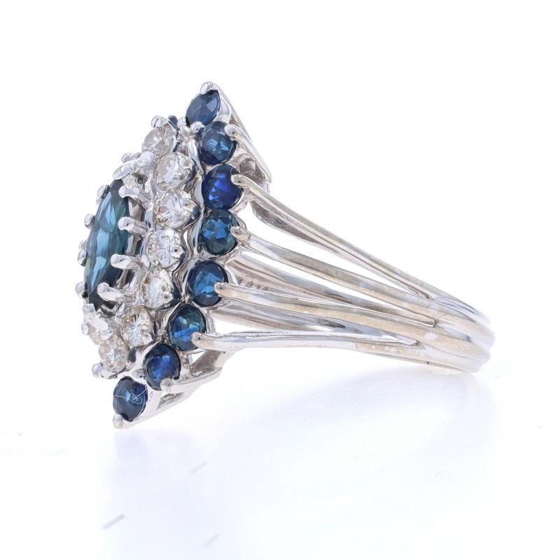 Weißgold Saphir-Diamant-Doppel Halo-Ring - 14k Marquise 3,17ctw Cluster im Zustand „Hervorragend“ im Angebot in Greensboro, NC
