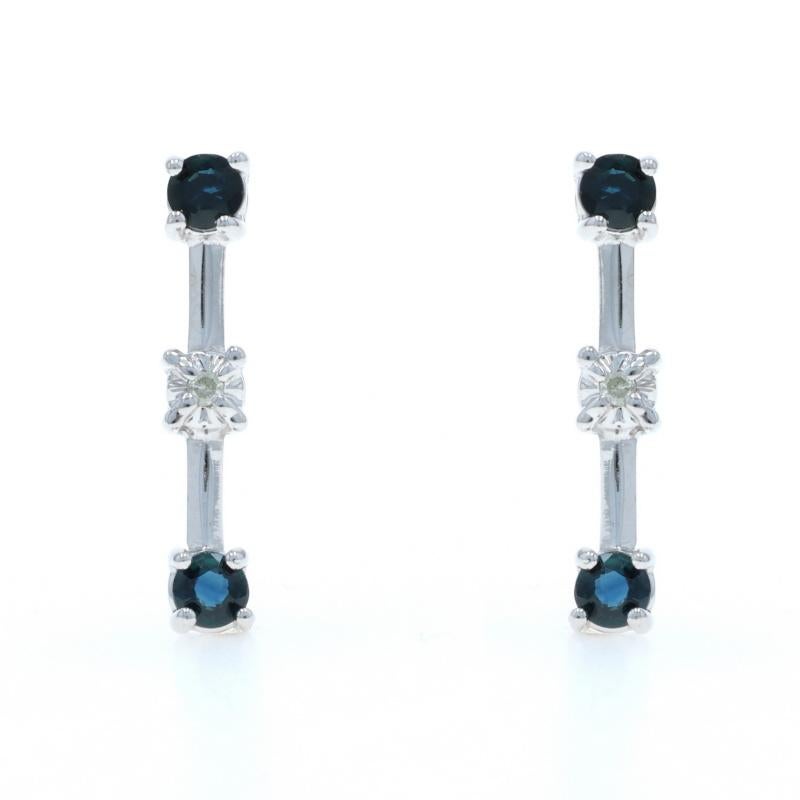 Boucles d
oreilles pendantes en or blanc saphir diamant - 10k Round .62ctw Pierced