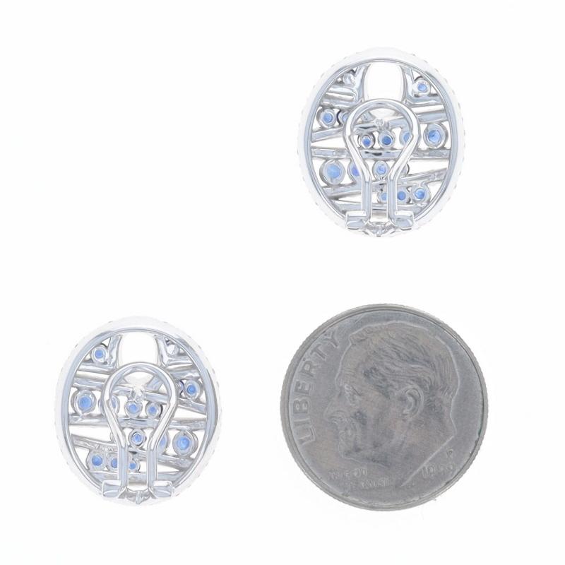 Clous d'oreilles grandes tailles en or blanc 14 carats avec saphirs et diamants - 1,83 carat percé Pour femmes en vente