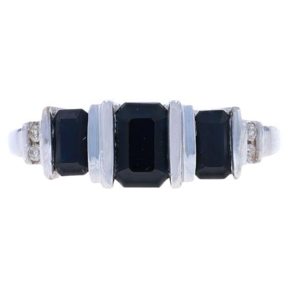 Anillo de oro blanco con zafiro y diamantes - 14k talla esmeralda 1,39ctw Tres piedras