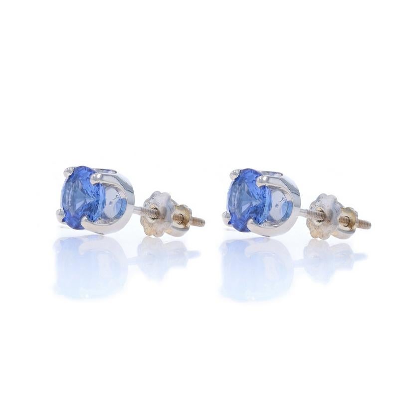 Contenuto del metallo: Oro bianco 14k

Informazioni su A. Stone
Zaffiri naturali
Trattamento: Riscaldamento
Carati: 1,94ctw
Taglio: Rotondo
Colore: blu
Dimensioni: 6 mm e 6,1 mm

Carati totali: 1,94ctw

Stile: Borchia
Tipo di chiusura: Chiusura a