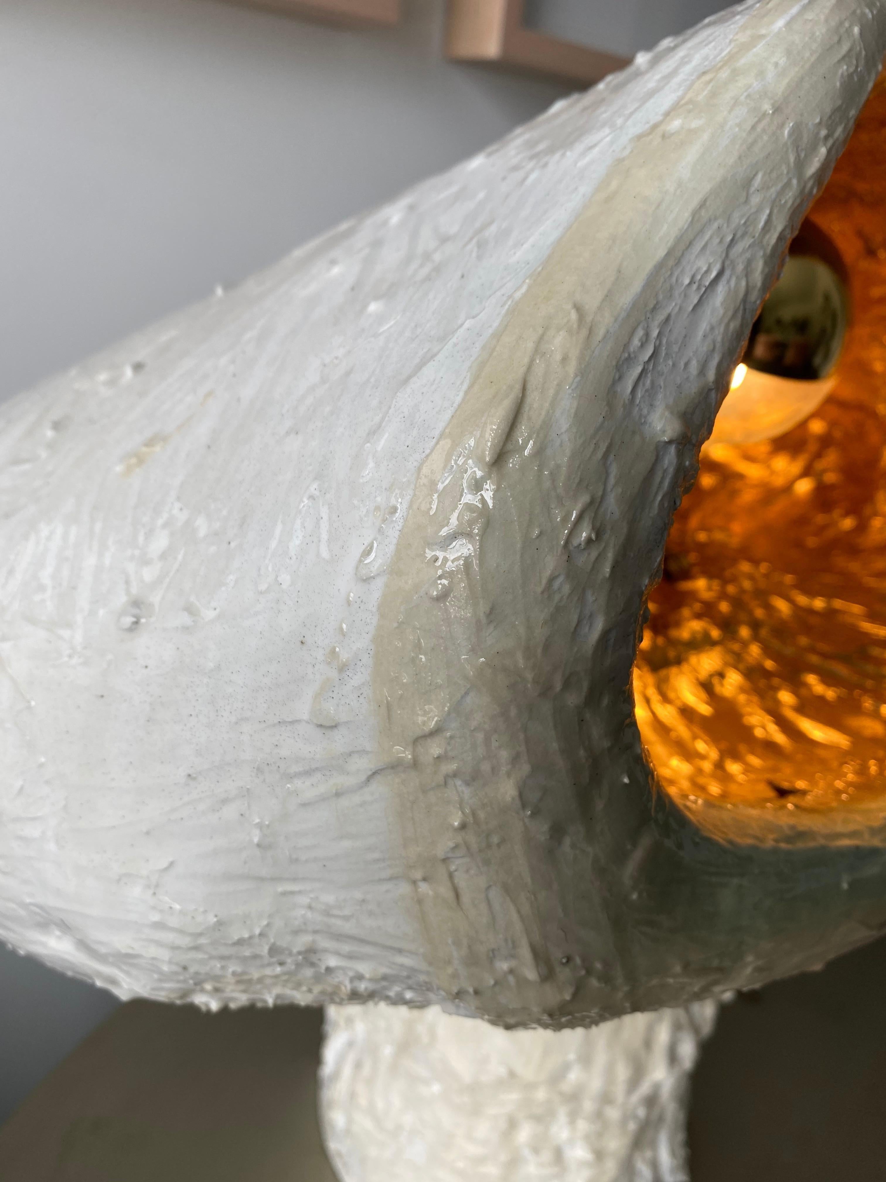 Hand-Crafted White Gold Sculptural Plaster Table Lamp, 21st Century by Mattia Biagi For Sale