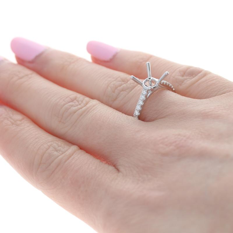 White Gold Semi-Mount Engagement Ring 14k for ~7mm Center with Diamonds .28ctw In New Condition In Greensboro, NC