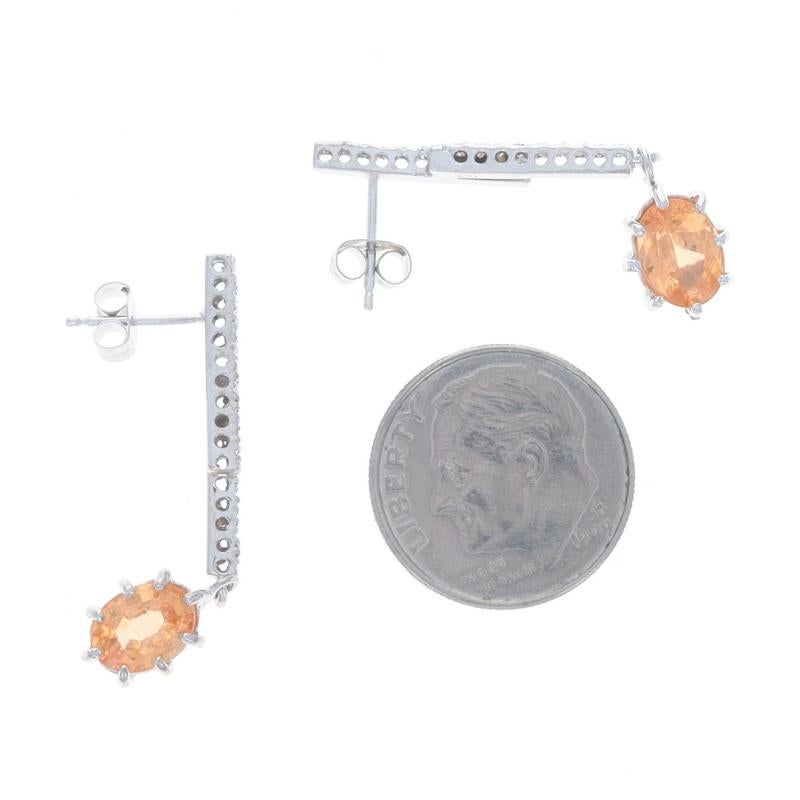 Orecchini a goccia in oro bianco con granato spessartite 14k ovale da 2,75 carati In condizioni ottime in vendita a Greensboro, NC