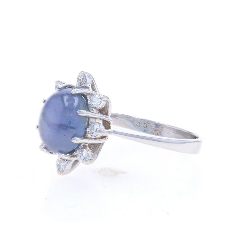 Anello aureola con diamante e zaffiro a stella in oro bianco - 14k Cabochon ovale 4,32ctw In condizioni ottime in vendita a Greensboro, NC
