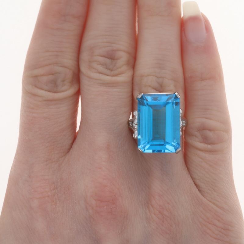 Emerald Cut White Gold Swiss Blue Topaz Cocktail Solitaire Ring 14k & Pall. Emerald 12.60ct For Sale