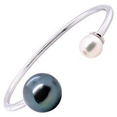 White Gold Tahiti Pearls and Freshwater Pearl Bracelet