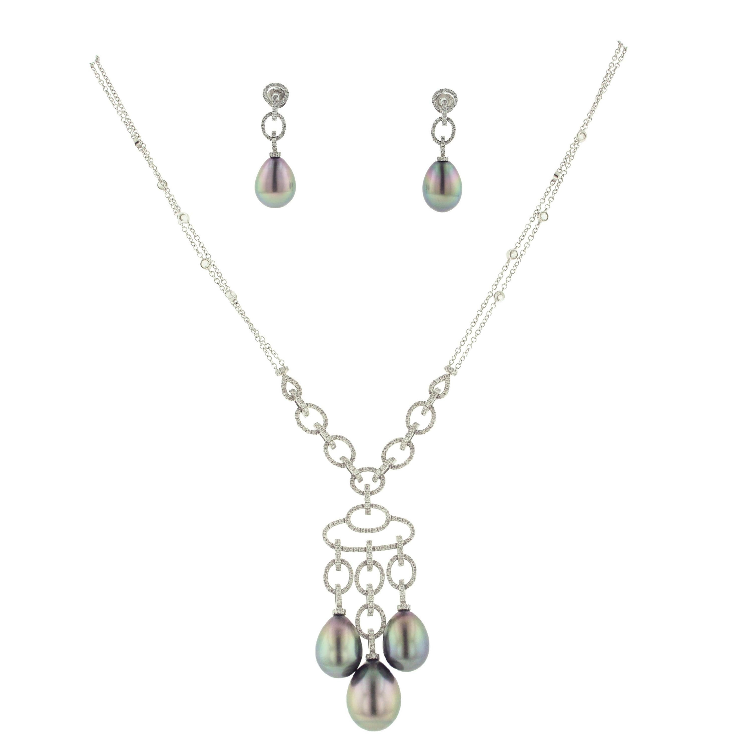 Tahitian Pearl Diamond White Gold Necklace and Earrings Set For Sale